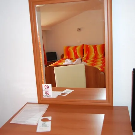 Milka 4*